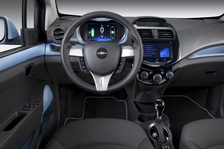  Chevrolet Spark EV 2013 года  (фото 14 из 42)